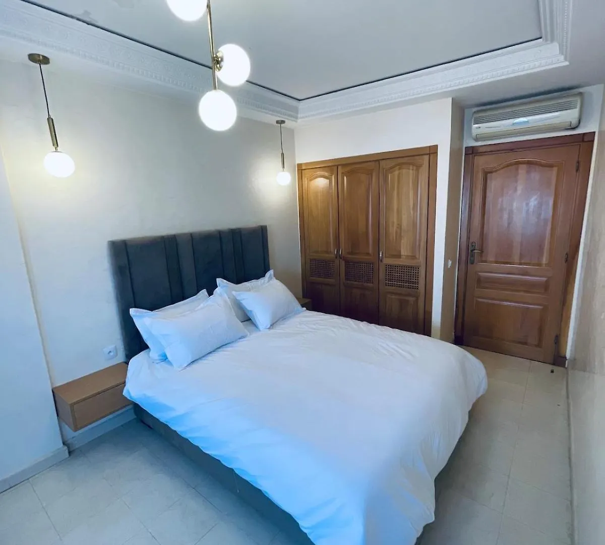 Gueliz Center With Pool And Parking Apartment Marrakesh